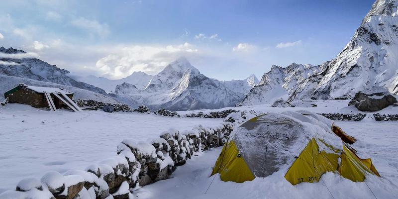 游戏资讯96：手机游戏如何借力玩家社区与攻略生态实现长效增长